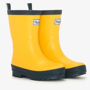 Hatley Matte Yellow Waterproof Rain Boots PVC-Free Rubber Big Kids 3